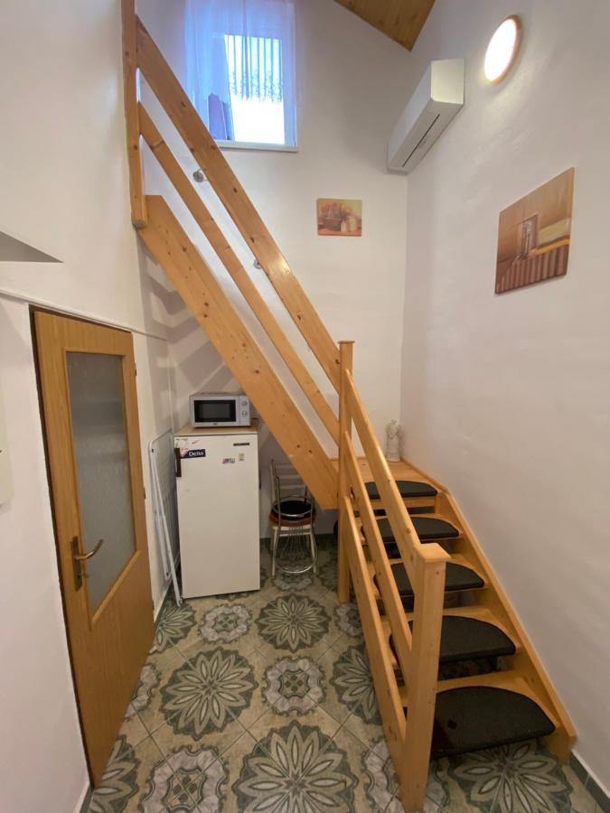 Privat Tilia Apartamento Ivachnová Exterior foto