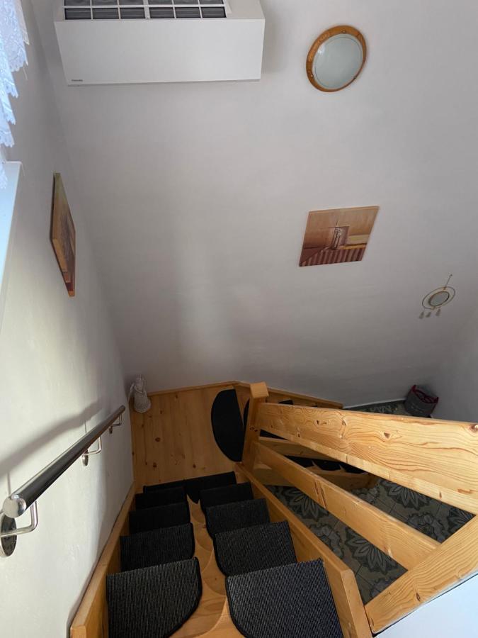 Privat Tilia Apartamento Ivachnová Exterior foto